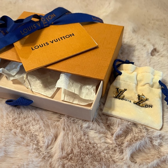 Authentic Louis Vuitton Earrings - Picture 3 of 5